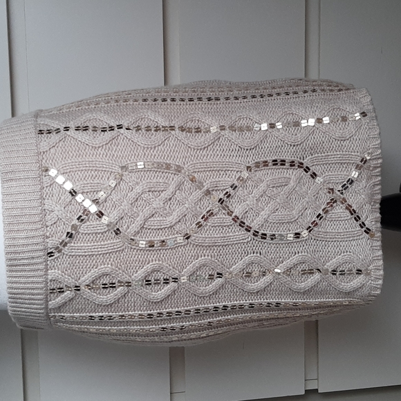 Cable Knit Sweater Skirt w Gold Sequins - Picture 2 of 4